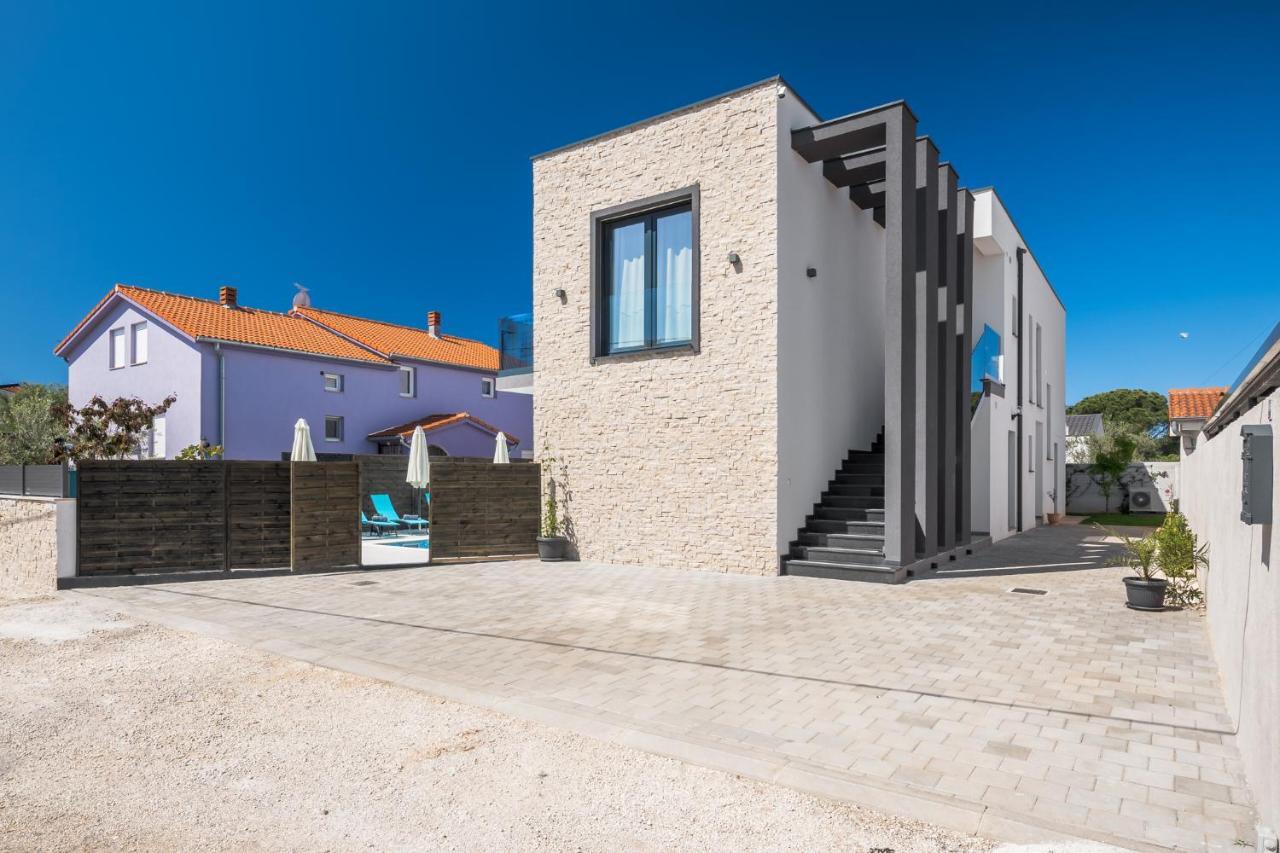 Valla Studio Apartments With Free Bikes Fažana Exterior foto