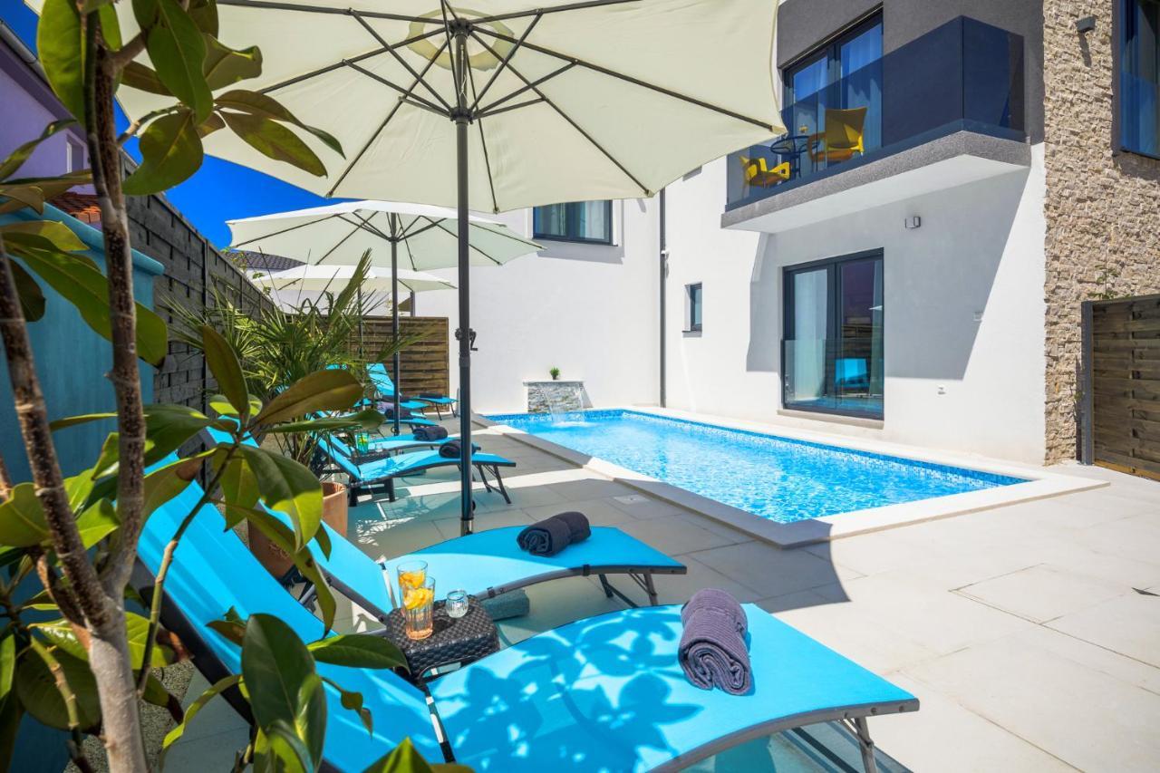 Valla Studio Apartments With Free Bikes Fažana Exterior foto